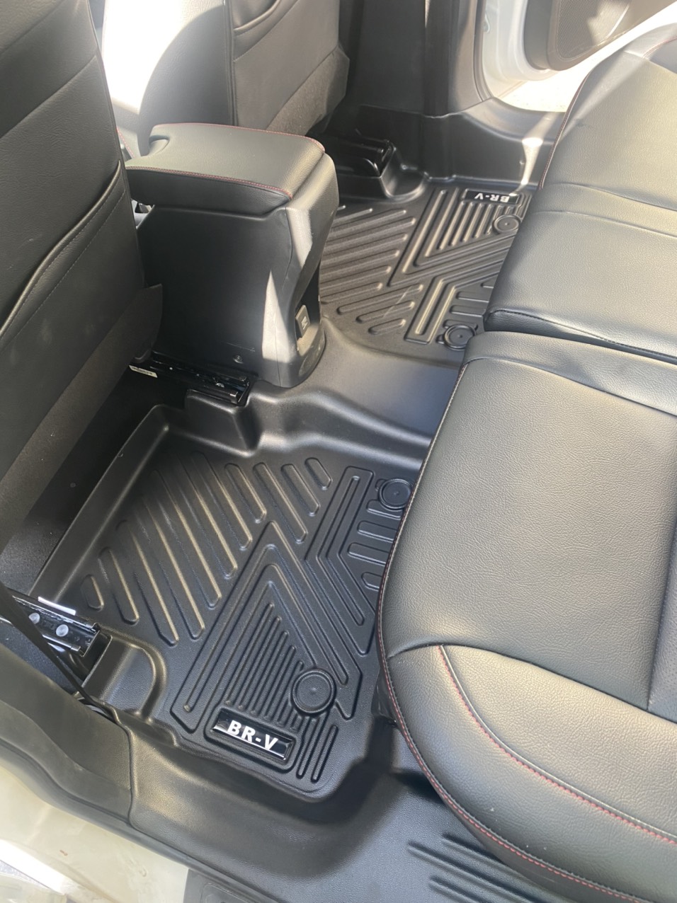 Thảm sàn đúc tràn viền honda BRV 2023
